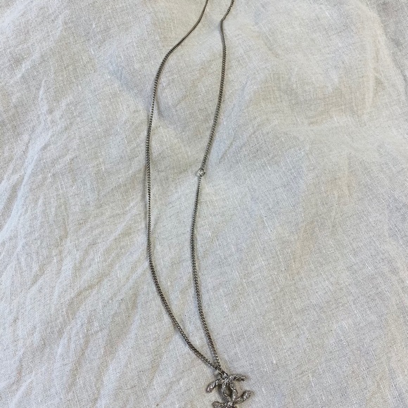 🤍Chanel nice day necklace 🤍 - Picture 8 of 9